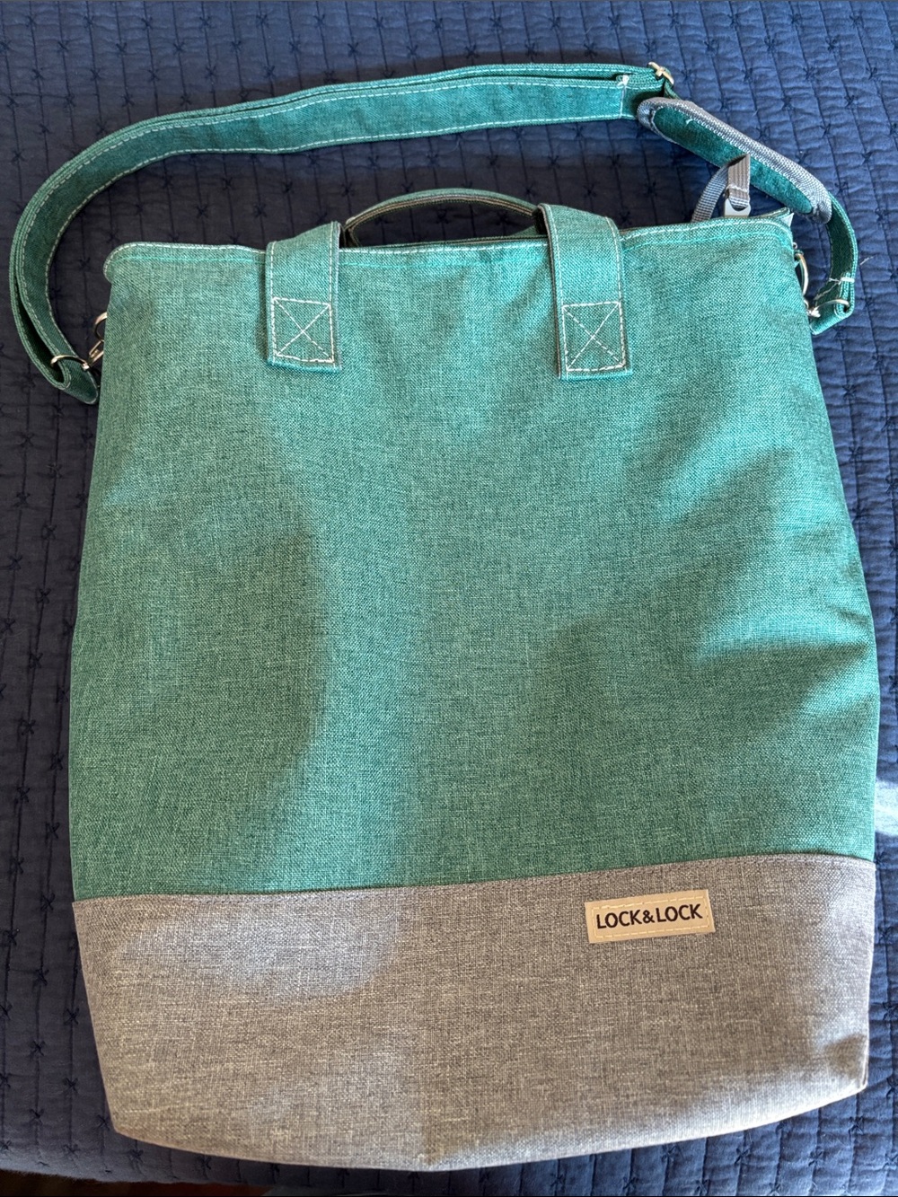 Lock And Lock Insulated Tote With Shoulder Strap Beach On- The-Go Green Grey